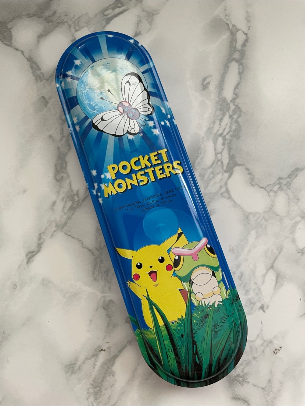 Vintage Pocket Monsters / Pokemon metal pencil case - used.